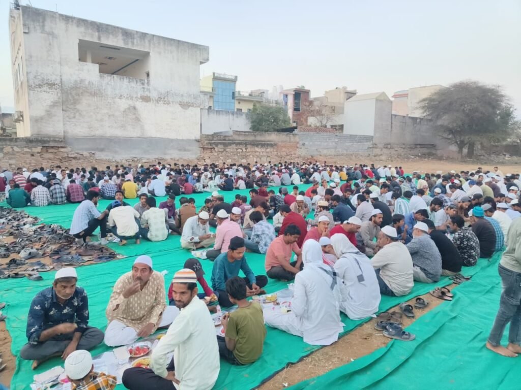 रमज़ान के मुबारक महीने में इफ्तार पार्टियों का आयोजन लगातार जारी | New India Times