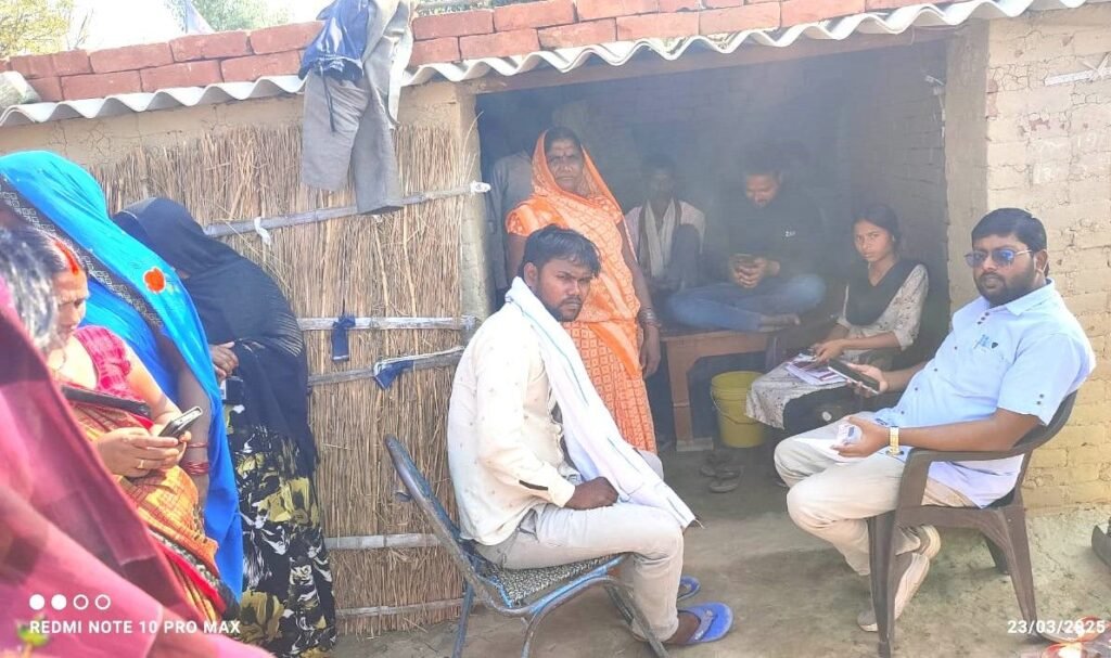 खुनियांव विकास खंड के विभिन्न गांव में पात्र लाभार्थियों के आवास का सर्वे कार्य प्रारंभ 2 खुनियांव विकास खंड के विभिन्न गांव में पात्र लाभार्थियों के आवास का सर्वे कार्य प्रारंभ | New India Times