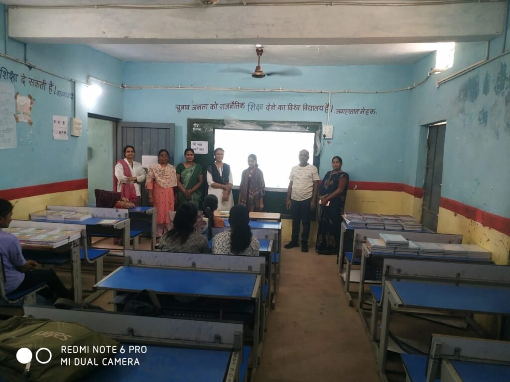 विद्यार्थी शाला समय के साथ-साथ छुट्टियों में भी सीखेंगे कंप्यूटर, जनसहयोग से निःशुल्क कंप्यूटर शिक्षा प्रारंभ 2 विद्यार्थी शाला समय के साथ-साथ छुट्टियों में भी सीखेंगे कंप्यूटर, जनसहयोग से निःशुल्क कंप्यूटर शिक्षा प्रारंभ | New India Times