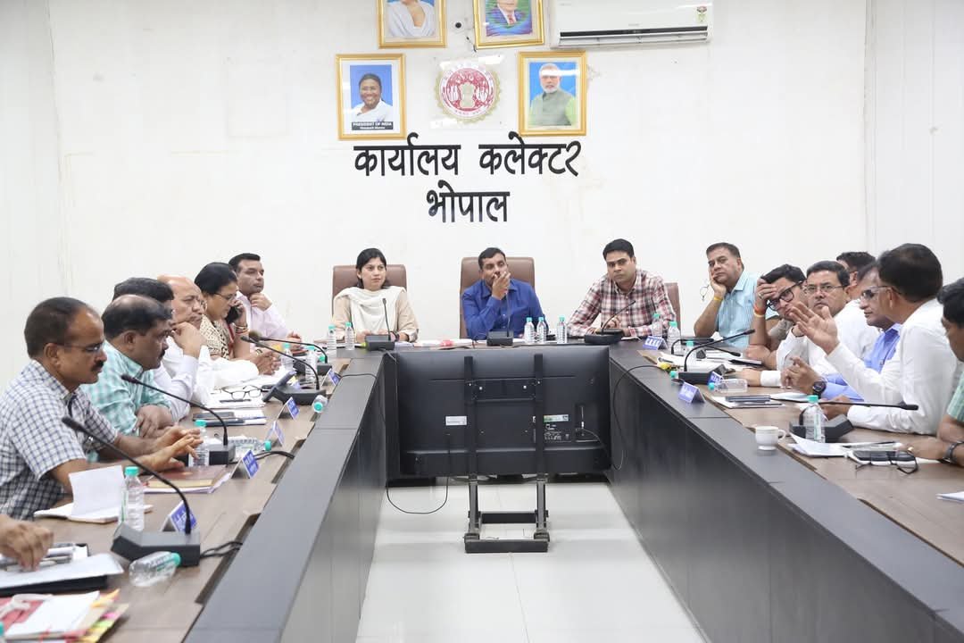 टीएल बैठक में ई-केवाईसी पूर्ण कराने के लिए कलेक्टर ने विशेष अभियान चलाने का दिया निर्देश 1 टीएल बैठक में ई-केवाईसी पूर्ण कराने के लिए कलेक्टर ने विशेष अभियान चलाने का दिया निर्देश | New India Times