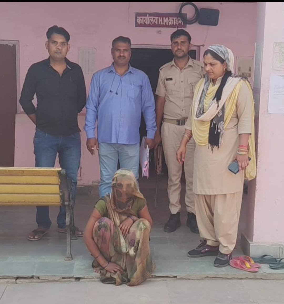 मां की ममता हुई शर्मसार अपनी ही बेटी की हत्या के आरोप में मां को पुलिस ने किया गिरफ्तार | New India Times