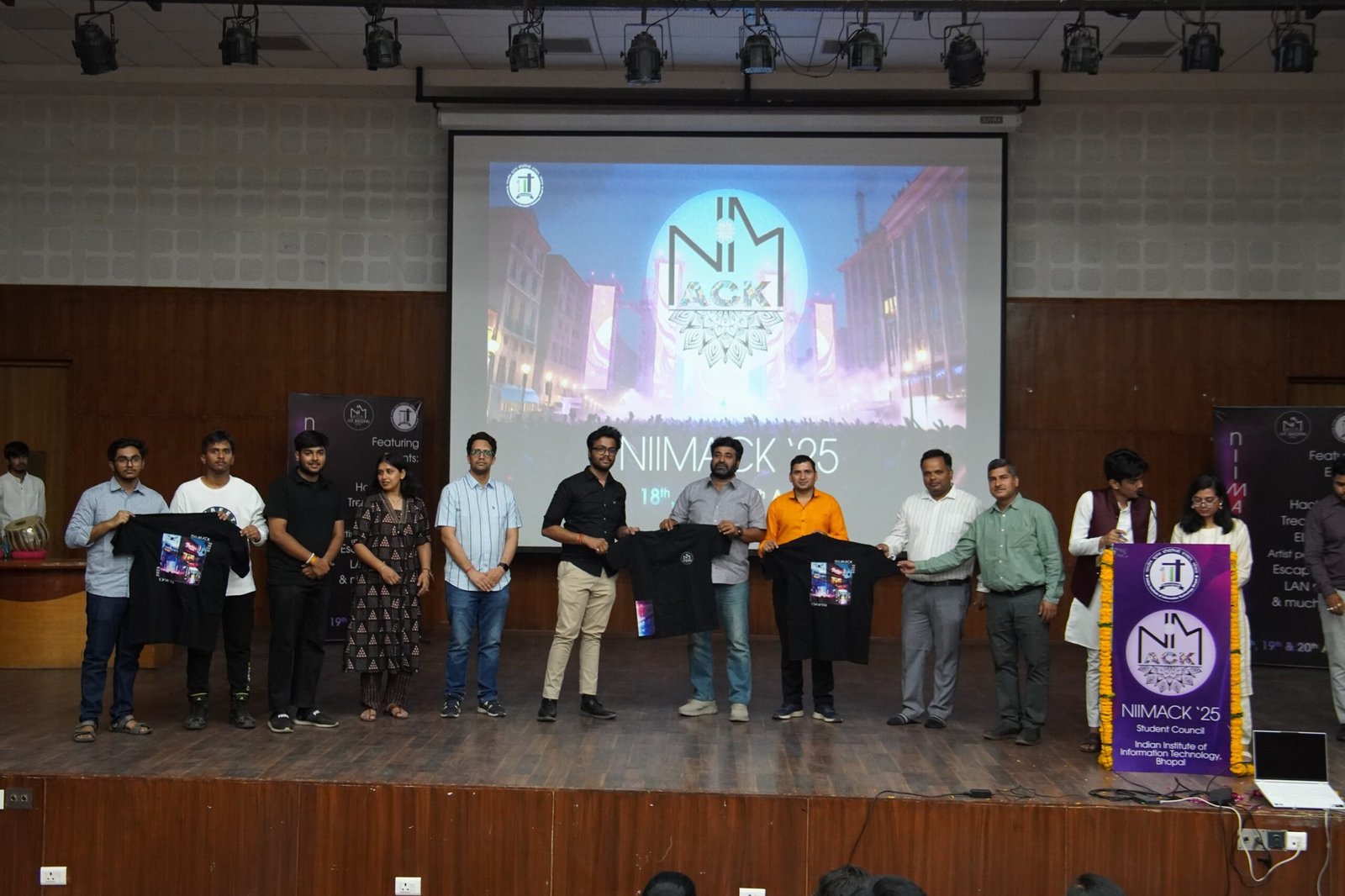 ट्रिपल आई टी भोपाल के तीन दिवसीय वार्षिक उत्सव "नाईमैक 2025" का आगाज़ | New India Times