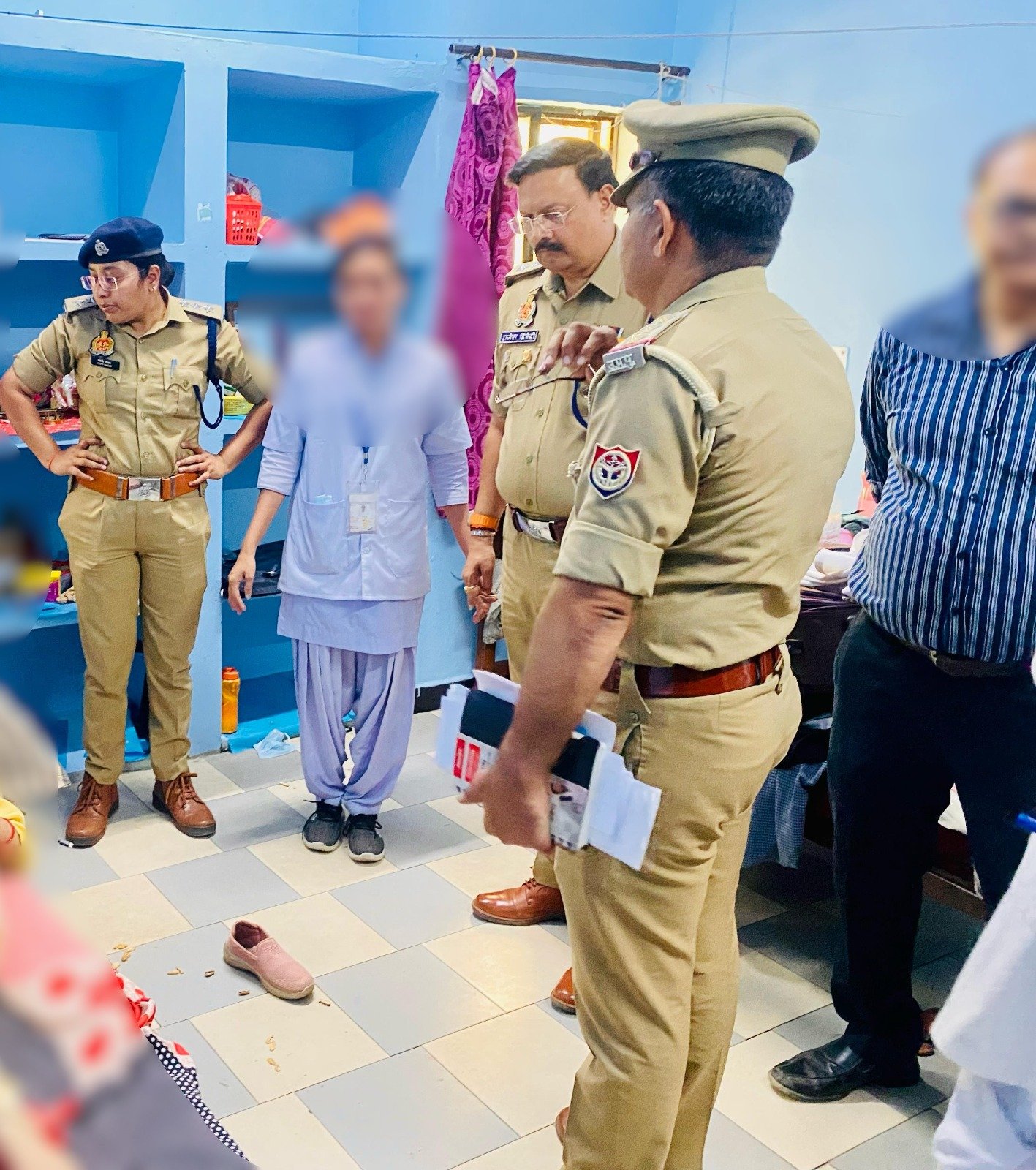 वरुण अर्जुन मेडिकल कॉलेज के हॉस्टल में स्टाफ नर्स का मिला शव | New India Times