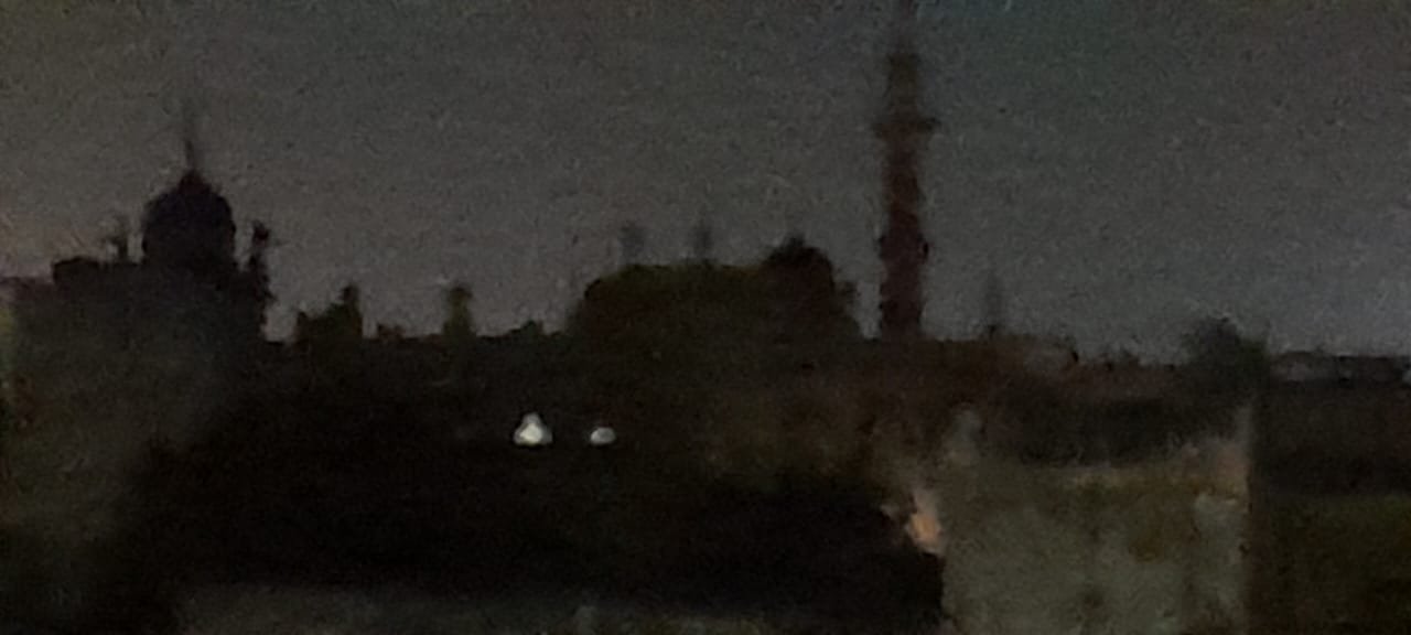 वक्फ संसोधन कानून के विरोध में 15 मिनट के लिए किया गया बत्ती गुल | New India Times