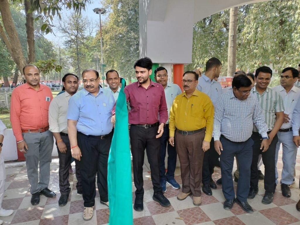 सीडीओ ने किया विशेष संचारी रोग नियंत्रण व दस्तक अभियान का शुभारंभ 2 सीडीओ ने किया विशेष संचारी रोग नियंत्रण व दस्तक अभियान का शुभारंभ | New India Times