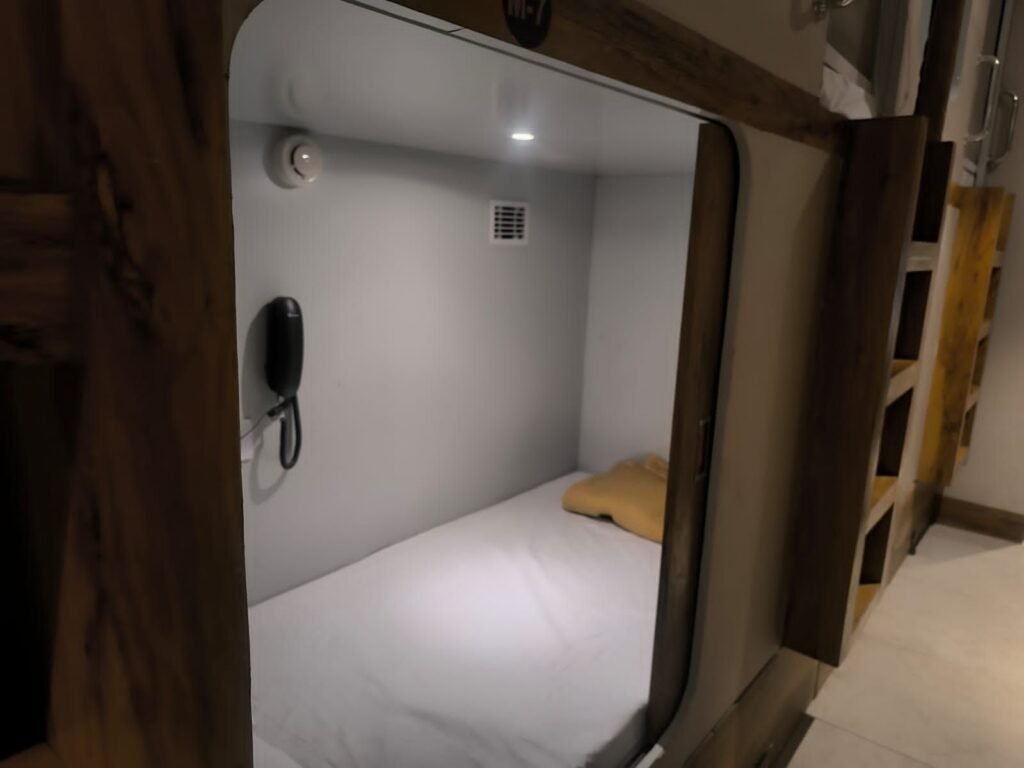 भोपाल रेलवे स्टेशन पर मध्यप्रदेश के पहले ‘पॉड कॉन्सेप्ट रिटायरिंग रूम’ का हुआ शुभारंभ | New India Times