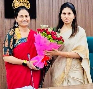 नहीं जुड़ पा रहा है राशन कार्ड में नाम, बैठकों में दौड़ रही विकसित भारत की रेल | New India Times