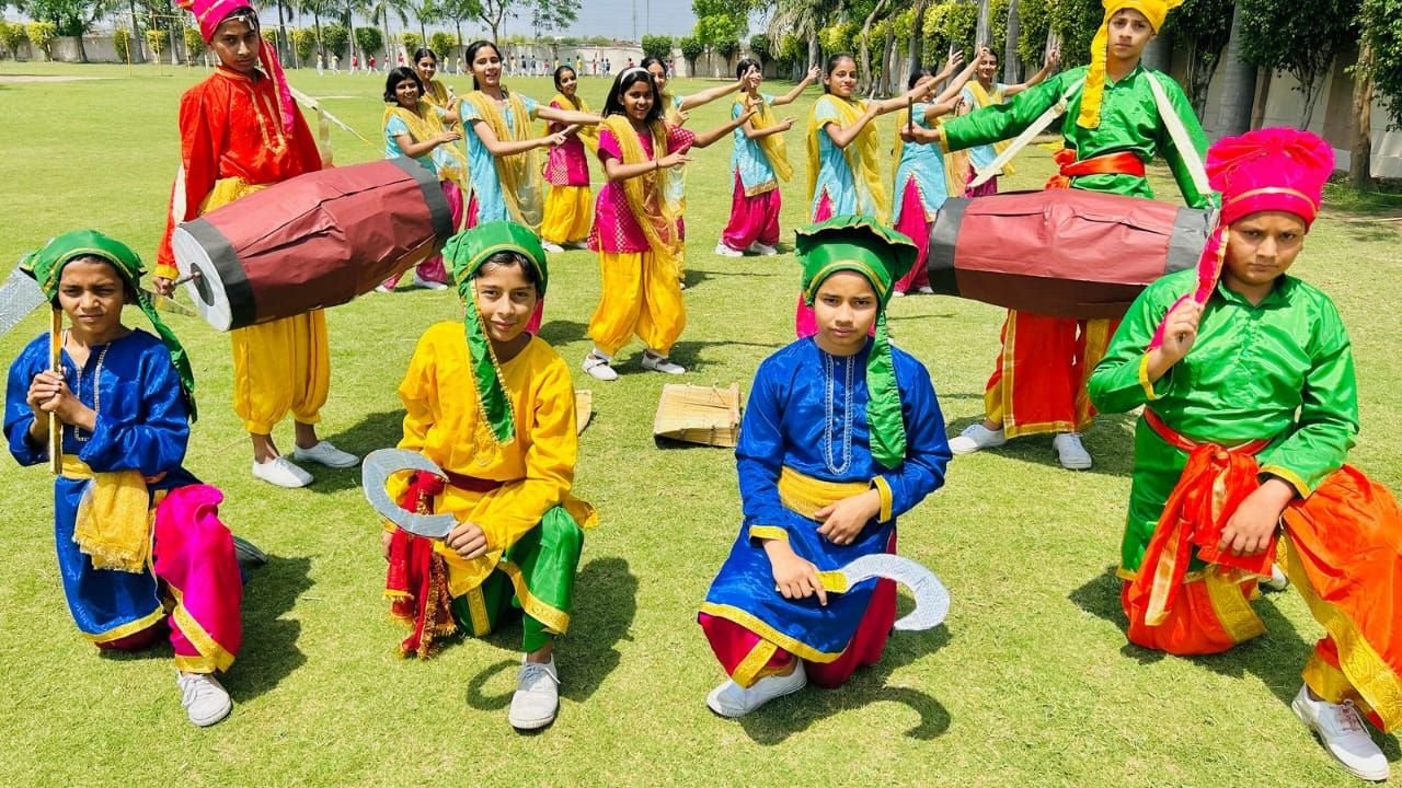 सेंट एंजेल्स में हर्षोल्लास के साथ मनाया गया बैसाखी का पर्व | New India Times