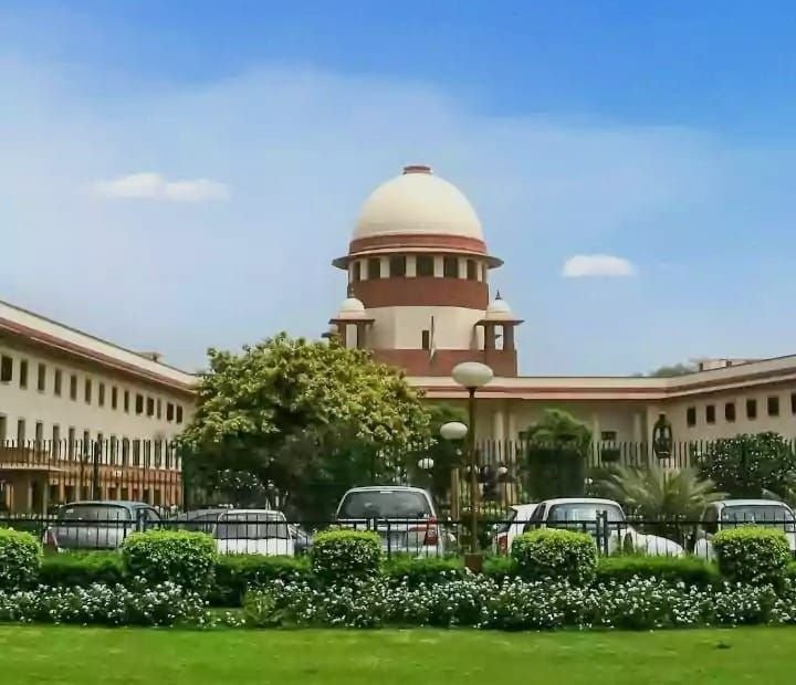 उर्दू को लेकर सुप्रीम कोर्ट के फैसले के प्रसारण को रोकने के लिए महाराष्ट्र में खड़ा किया जा रहा है हिन्दी का बखेड़ा | New India Times