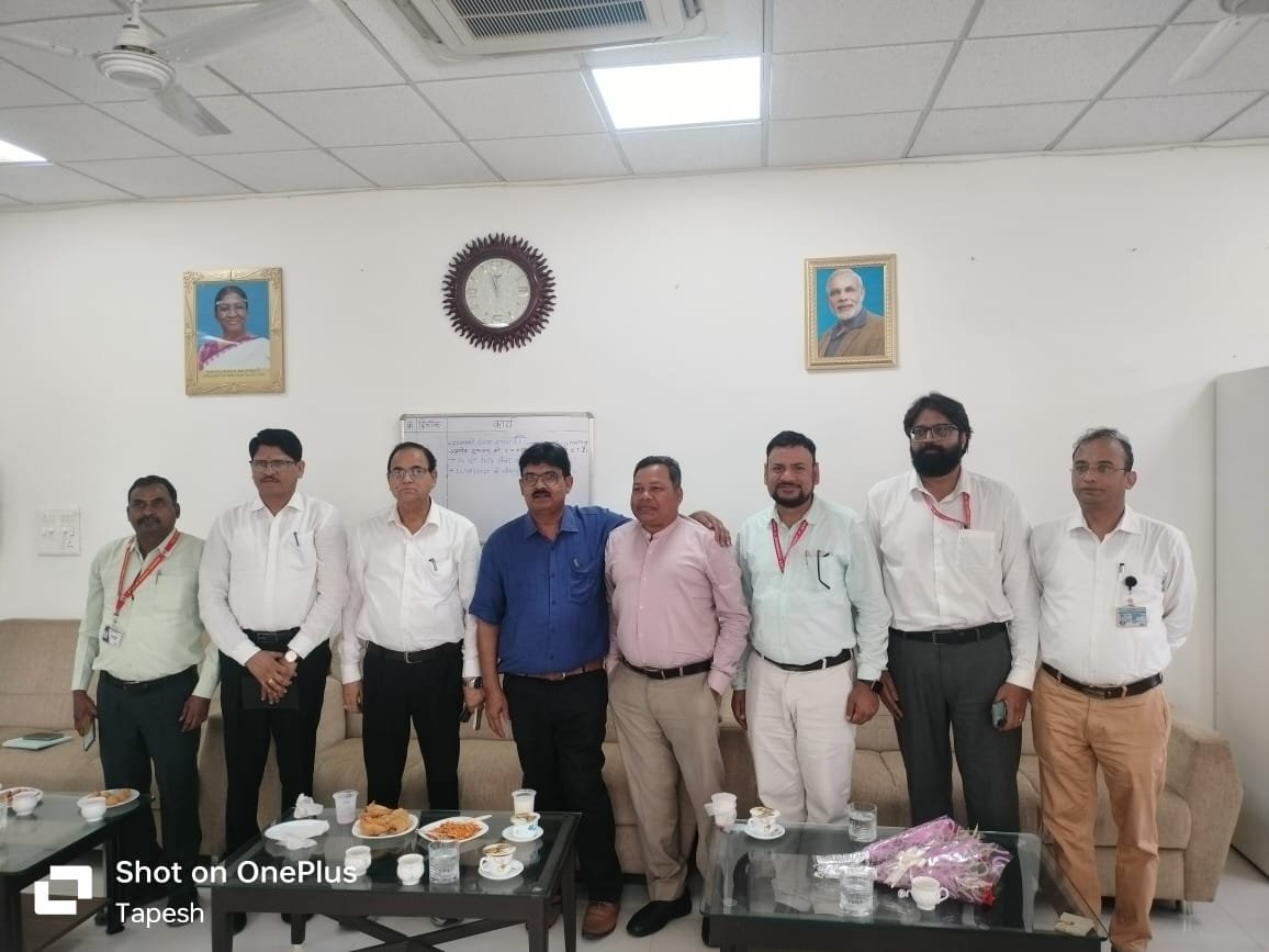 मध्यप्रदेश पुनर्गठन आयोग के सदस्य एवं सचिव द्वारा किया गया मेडिकल कॉलेज दतिया का दौरा 1 मध्यप्रदेश पुनर्गठन आयोग के सदस्य एवं सचिव द्वारा किया गया मेडिकल कॉलेज दतिया का दौरा | New India Times