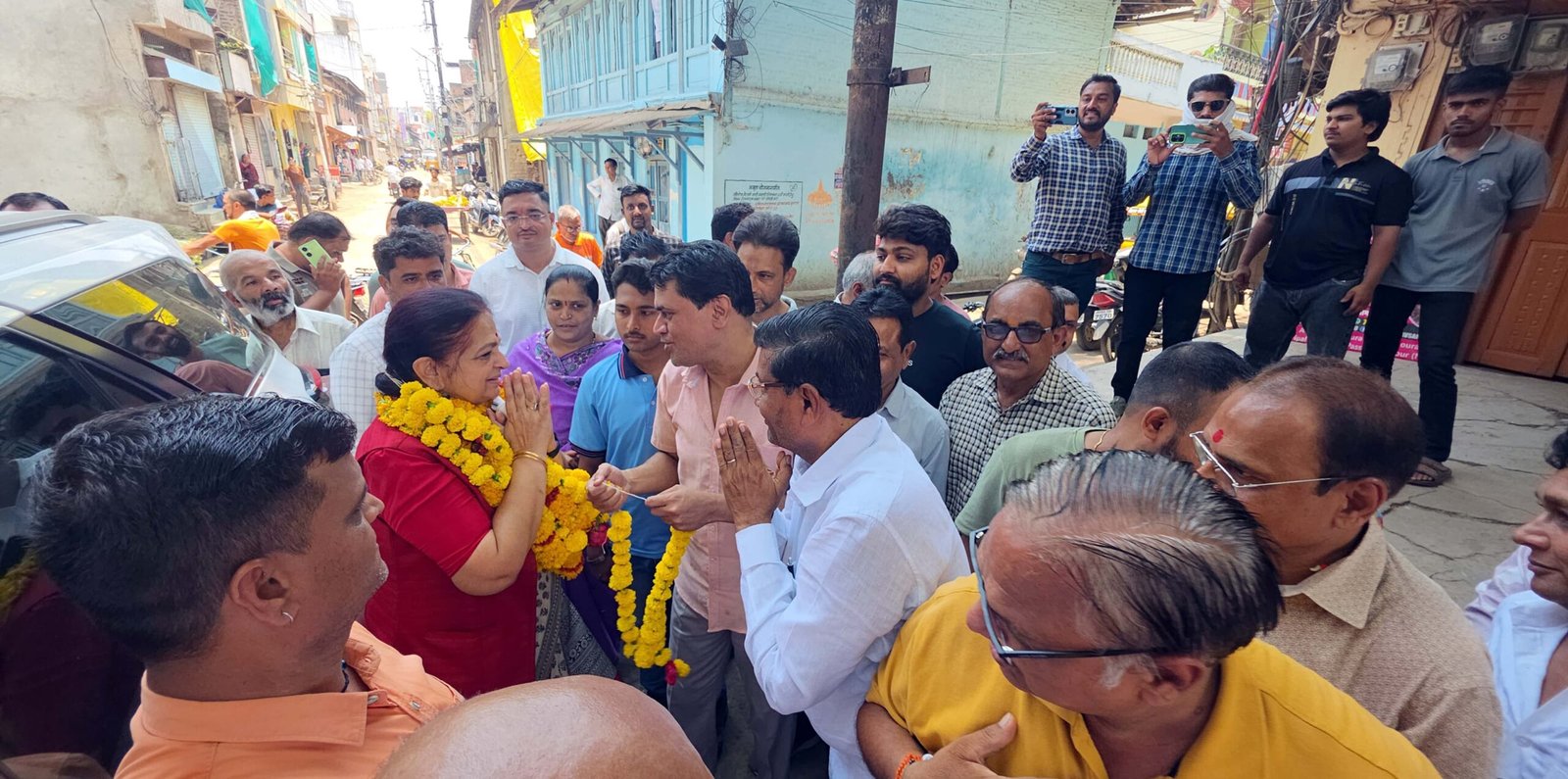 विधायक अर्चना चिटनिस और महापौर माधुरी पटेल ने शहर की निर्माणाधीन सड़कों का किया निरीक्षण, शहर के मुख्य मार्गों सहित आंतरिक मार्ग भी शीघ्र बनाएंगे | New India Times