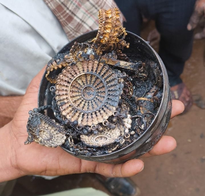 चल रही थी शादी की तैयारियां, घर में लगी आग, शादी की खुशियाँ मातम में बदली, 15 लाख का हुआ नुकसान | New India Times