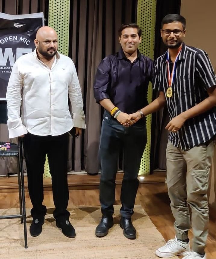 ‘वी वॉक आफ एम्पावरमेंट’ की प्रस्तुति में ओपन माइक का शानदार आयोजन 3 ‘वी वॉक आफ एम्पावरमेंट’ की प्रस्तुति में ओपन माइक का शानदार आयोजन | New India Times