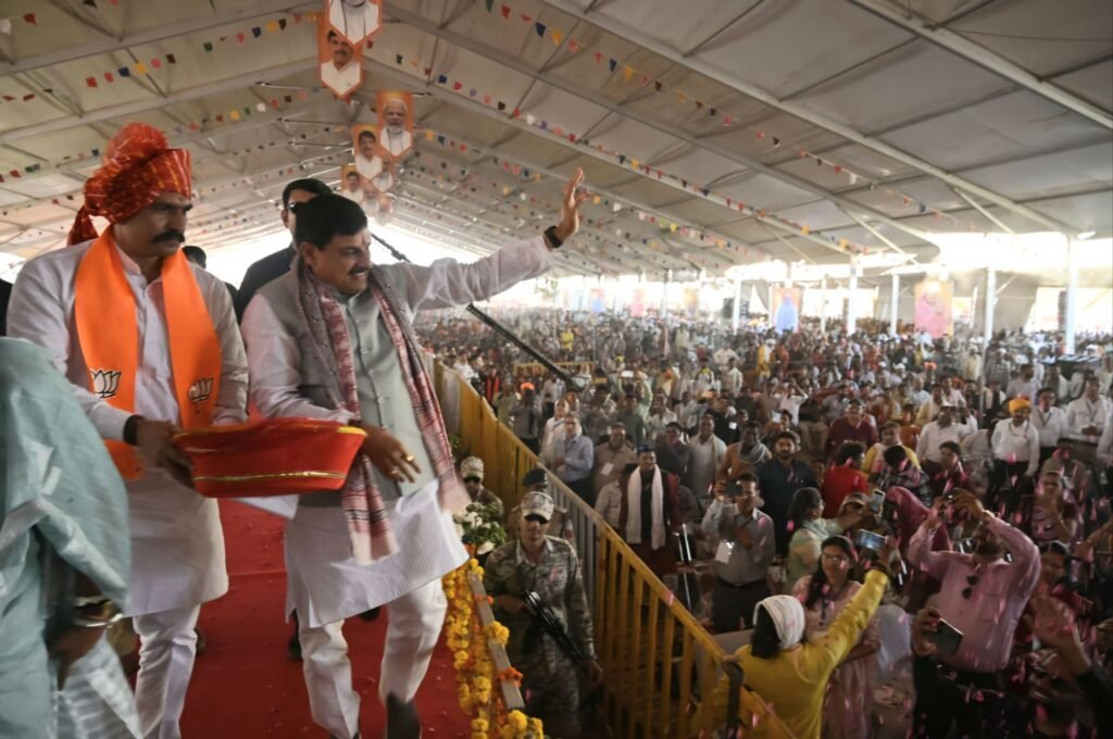 धार जिले के उमरबन विकासखंड में आयोजित हुआ मुख्यमंत्री कन्या विवाह योजना समारोह 3 धार जिले के उमरबन विकासखंड में आयोजित हुआ मुख्यमंत्री कन्या विवाह योजना समारोह | New India Times