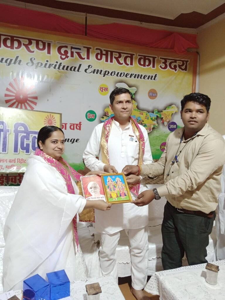 ग्वालियर में बड़े ही धूमधाम से मनाया गया वरदानी एवं विश्व पत्रकारिता दिवस | New India Times