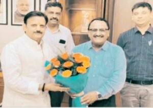 मध्य प्रदेश के उप मुख्यमंत्री राजेंद्र शुक्ल ने मीडिया सलाहकार ताहिर अली को 40वीं वैवाहिक वर्षगाँठ पर दी शुभकामनाएं | New India Times