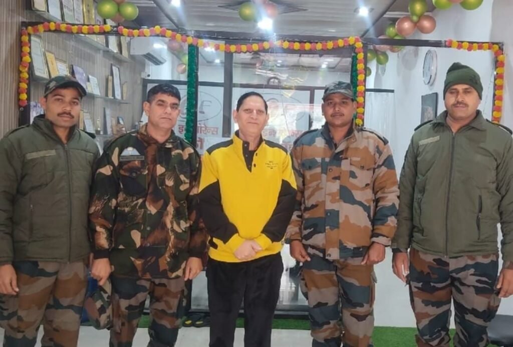 हमारी सेना पर हमें गर्व है: विनोद दीक्षित | New India Times