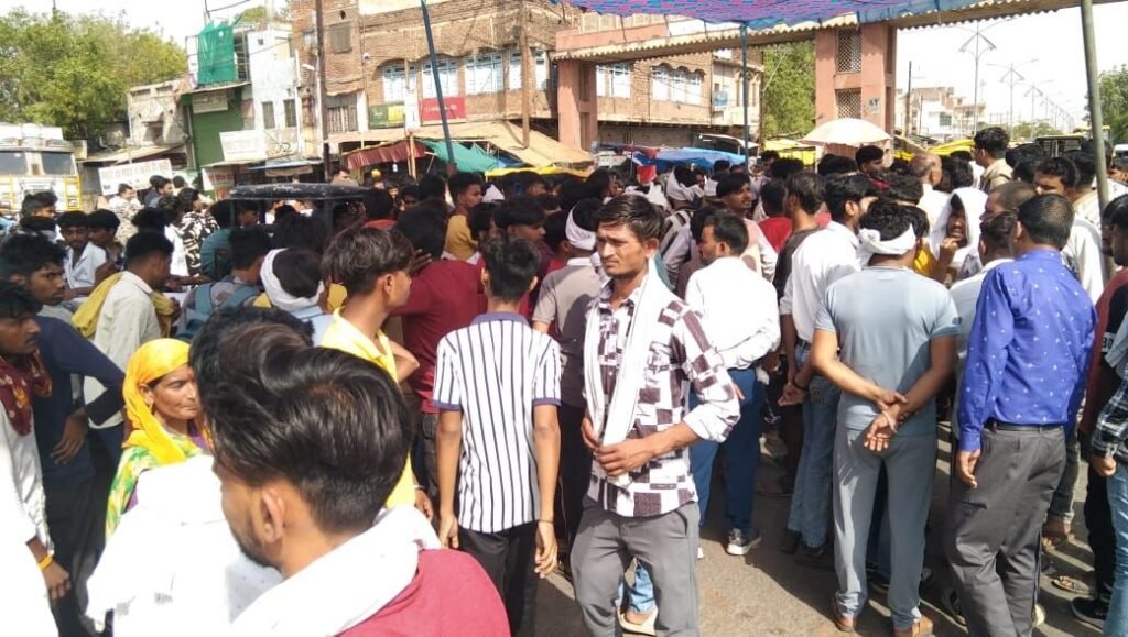 राइस मिल अर्जुन कॉलोनी के पास डंपर की टक्कर से दो लोगों की मौत | New India Times