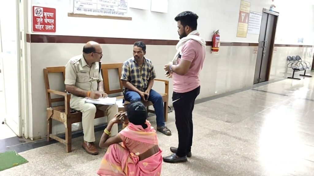 बिजली विभाग की बड़ी लापरवाही, करंट लगने से एक की मौत, एक गंभीर, क्या होगी विभाग पर कार्यवाही ? 3 बिजली विभाग की बड़ी लापरवाही, करंट लगने से एक की मौत, एक गंभीर, क्या होगी विभाग पर कार्यवाही ? | New India Times