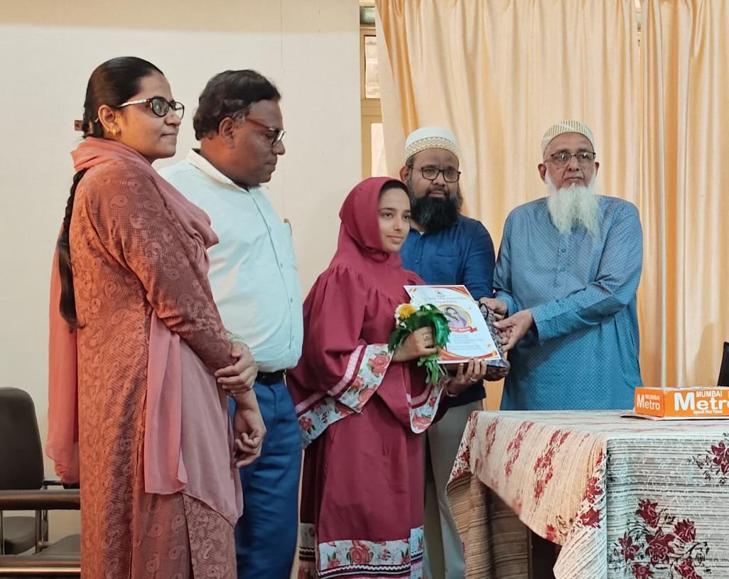 सैफी गोल्डन जुबिली क़ादरिया महाविद्यालय की तीन छात्राएं यूनिवर्सिटी टॉपर, प्रदेश में रचा नया कीर्तिमान | New India Times