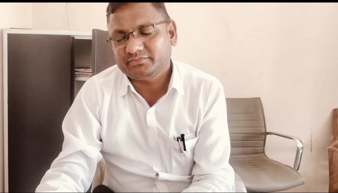 पोती के साथ बलात्संग करने वाले आरोपी दादा को पॉक्सो एक्ट की धारा 5/6 में शेष प्राकृत जीवन के लिये कारावास एवं 5000₹ का अर्थदण्ड 1 पोती के साथ बलात्संग करने वाले आरोपी दादा को पॉक्सो एक्ट की धारा 5/6 में शेष प्राकृत जीवन के लिये कारावास एवं 5000₹ का अर्थदण्ड | New India Times