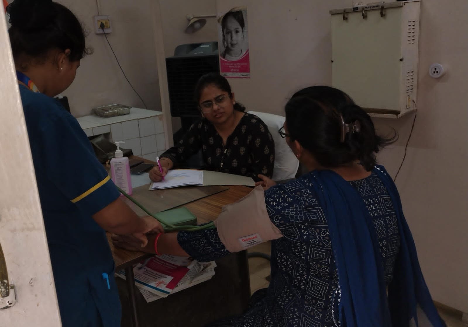 आल इज़ वेल हॉस्पिटल बुरहानपुर द्वारा नेपा मिल हॉस्पिटल में आयोजित किया गया निःशुल्क स्वास्थ्य शिविर&nbsp;&nbsp;&nbsp;&nbsp; | New India Times