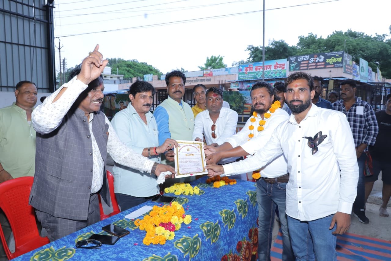 अखिल भारतीय वाल्मीकि महासभा ने किए नये दायित्वों की घोषणा, संजय चौहान जिला महामंत्री व प्रिया पूनम भैरवे महिला प्रकोष्ठ अध्यक्ष मनोनीत | New India Times