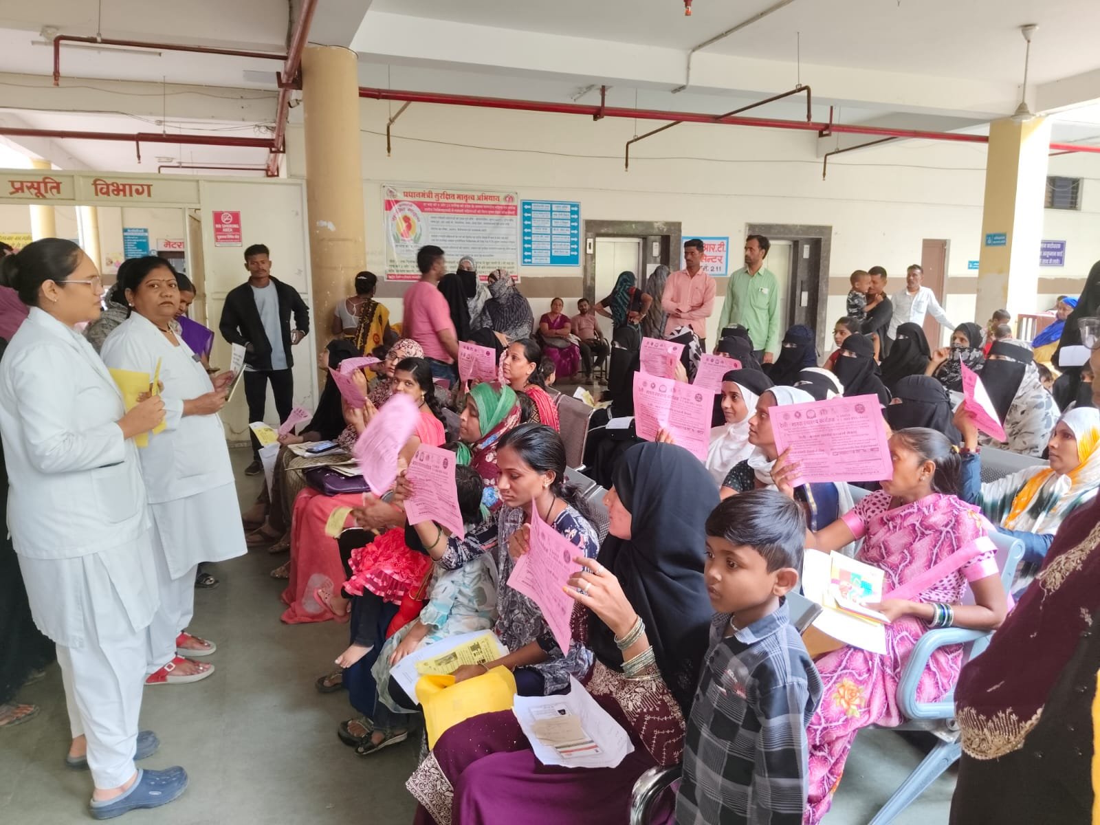 प्रधानमंत्री सुरक्षित मातृत्व अभियान अंतर्गत मासिक शिविर में 39 गर्भवती महिलाओं की जांच हुई संपन्न | New India Times
