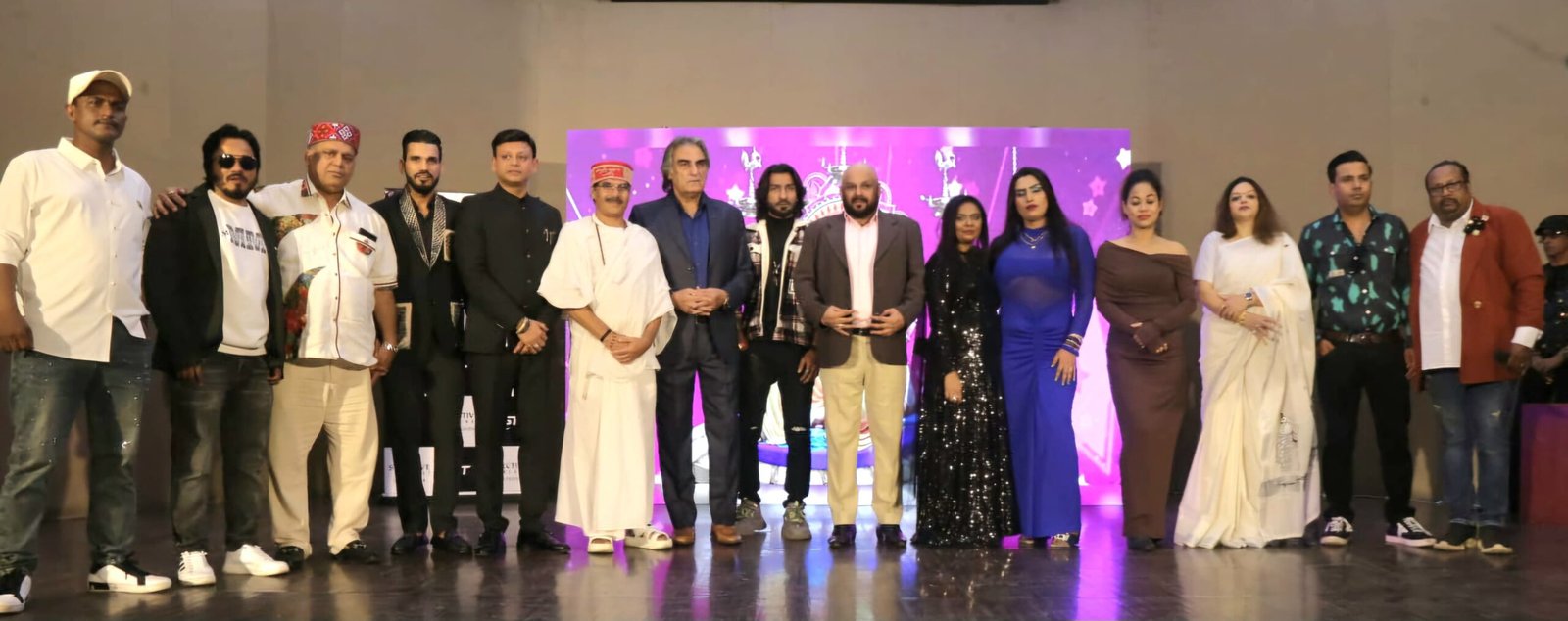 मुंबई में अभिनेत्री स्नेहा उल्लाल ने दिलशाद एस. खान सहित कई हस्तियों को किया सम्मानित | New India Times