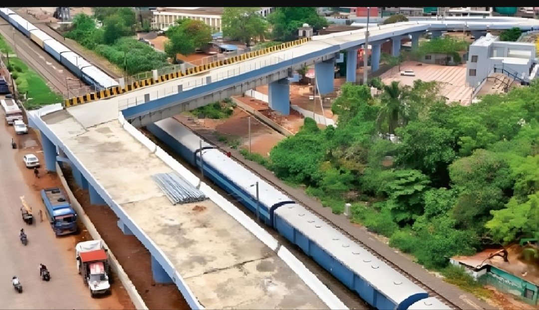 भोपाल के रेलवे ओवर ब्रिज मामले में आठ इंजीनियर्स पर हुई कार्यवाही | New India Times