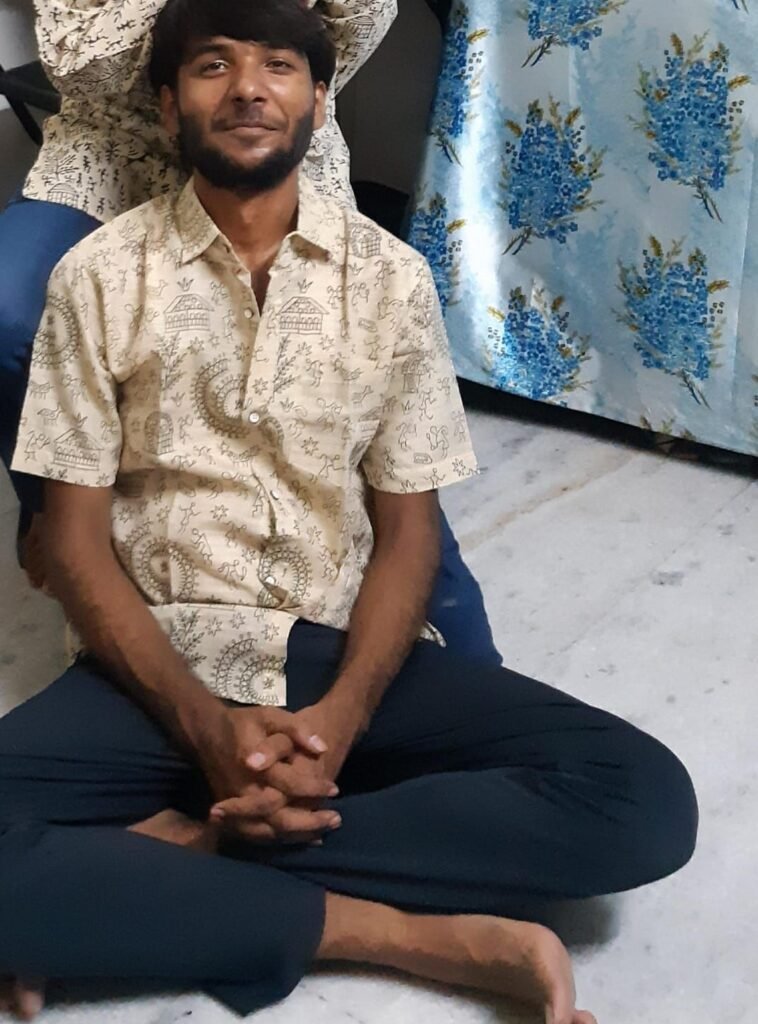 डॉक्टर बनकर आर्यन ने अपने दादा और दादी का सपना किया पूरा | New India Times