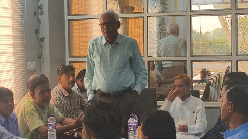 अनमोल होटल में मनाया थांदला के पत्रकारों ने हिन्दी पत्रकारिता दिवस, जिले में पहली बार वृहद रूप से मनाया गया हिन्दी पत्रकारिता दिवस | New India Times