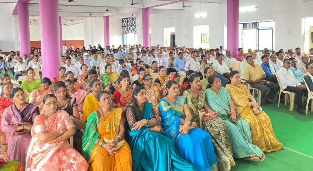 आज नगर सौसर स्थित मंजुला मंगल भवन में संगठन सृजन अभियान के अंतर्गत कांग्रेस की महत्वपूर्ण बैठक हुई संपन्न | New India Times