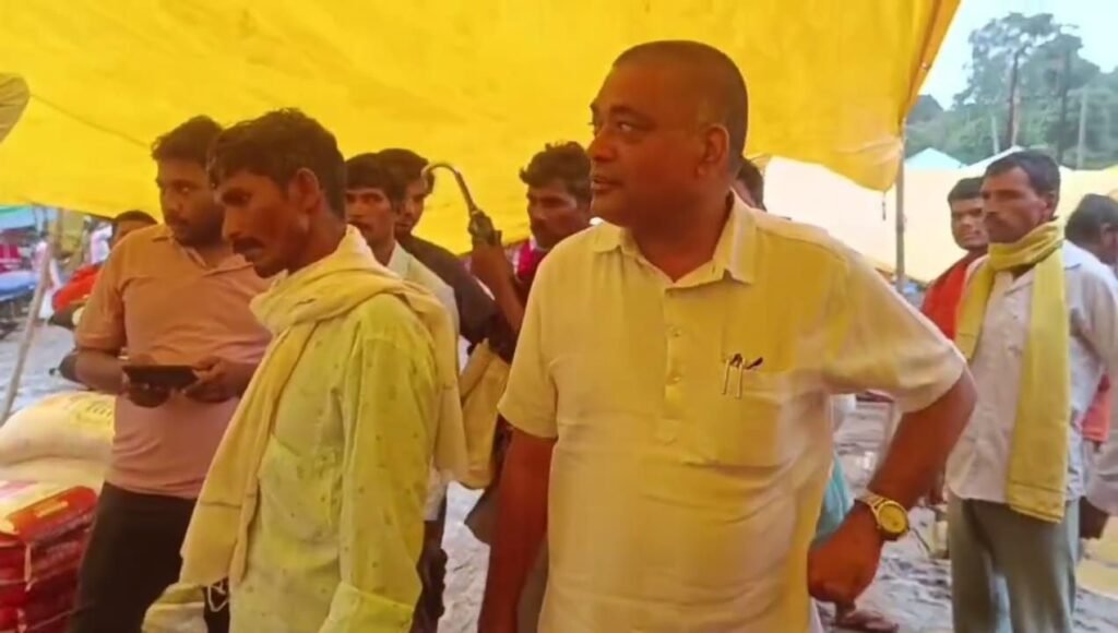 सांगाखेड़ा में किराना दुकान पर छापा: ₹50 हजार की खाद जब्त, प्रशासन ने की सख्त कार्रवाई | New India Times