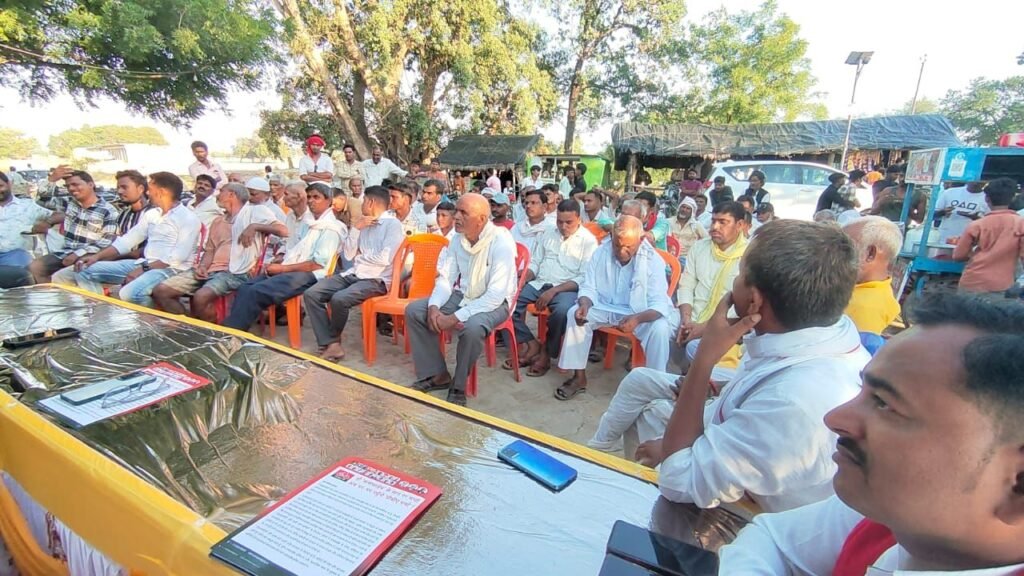इटवा विधानसभा में समाजवादी पीडीए चर्चा कार्यक्रम, गरीबों-दलितों-पिछड़ों के मुद्दों पर उठी आवाज़ | New India Times