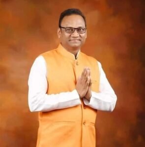 विधायक विजय चौरे ने दादाजी धाम एक्सप्रेस पुनः शुरू करने की उठाई मांग, सांसद से आषाढ़ी एकादशी से पहले संचालन की अपील | New India Times