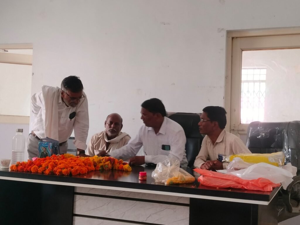 देवरी कला मंडी में एएसआई हनीफ खान और peon कैलाश साहू का भावभीना सेवानिवृत्ति समारोह संपन्न | New India Times