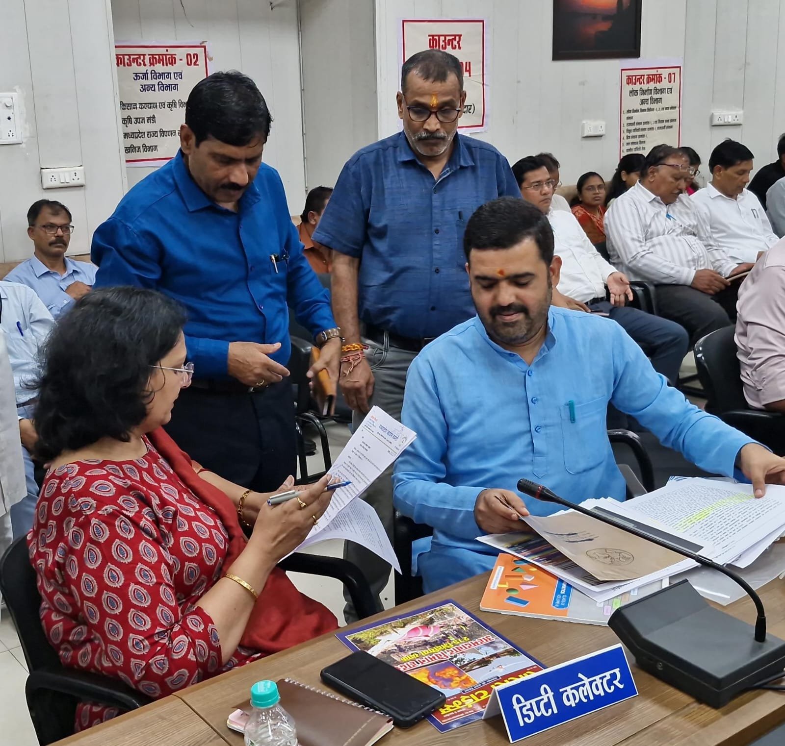 भोपाल में निजी स्कूलों की कमीशनखोरी का मामला पहुँचा जनसुनवाई में | New India Times