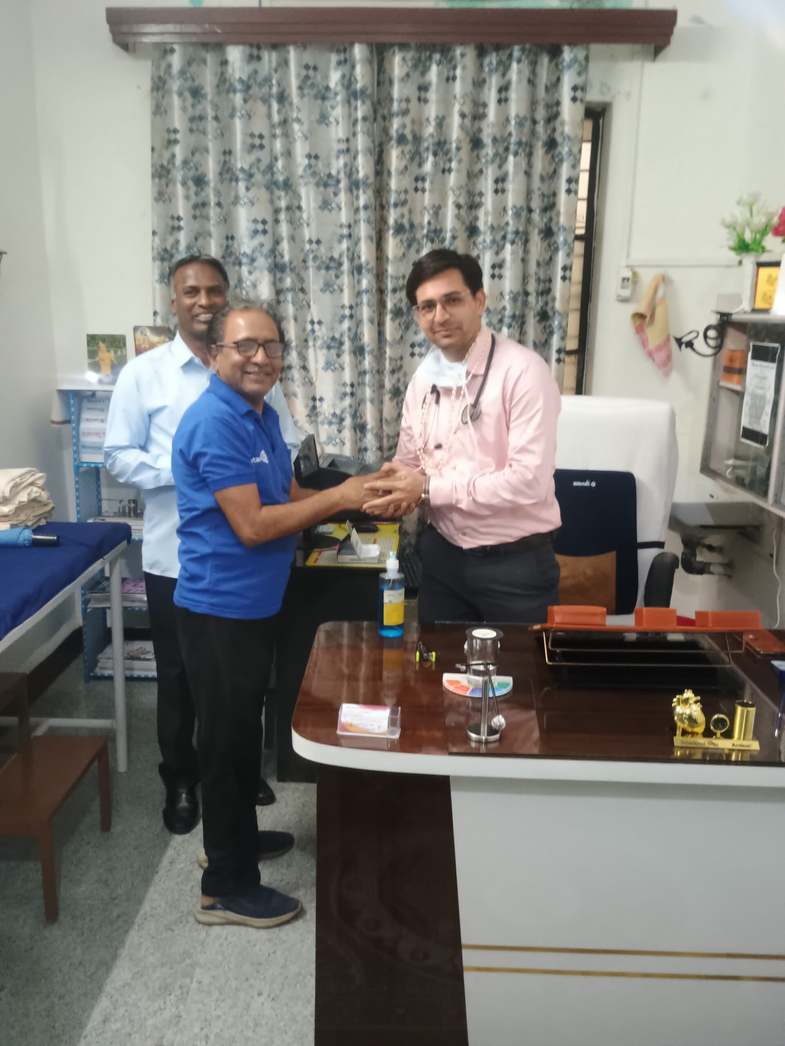 रोटरी क्लब अपना में गोविंद सिंह चौहान नए अध्यक्ष निर्वाचित, डॉक्टर्स डे पर रक्तदान और सम्मान के साथ सेवा कार्यों की शुरुआत | New India Times