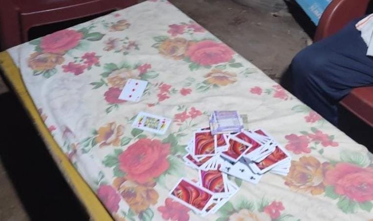 गुप्त सूचना पर जुआ अड्डे पर छापा, चार आरोपी गिरफ्तार, बड़ी रकम बरामद | New India Times