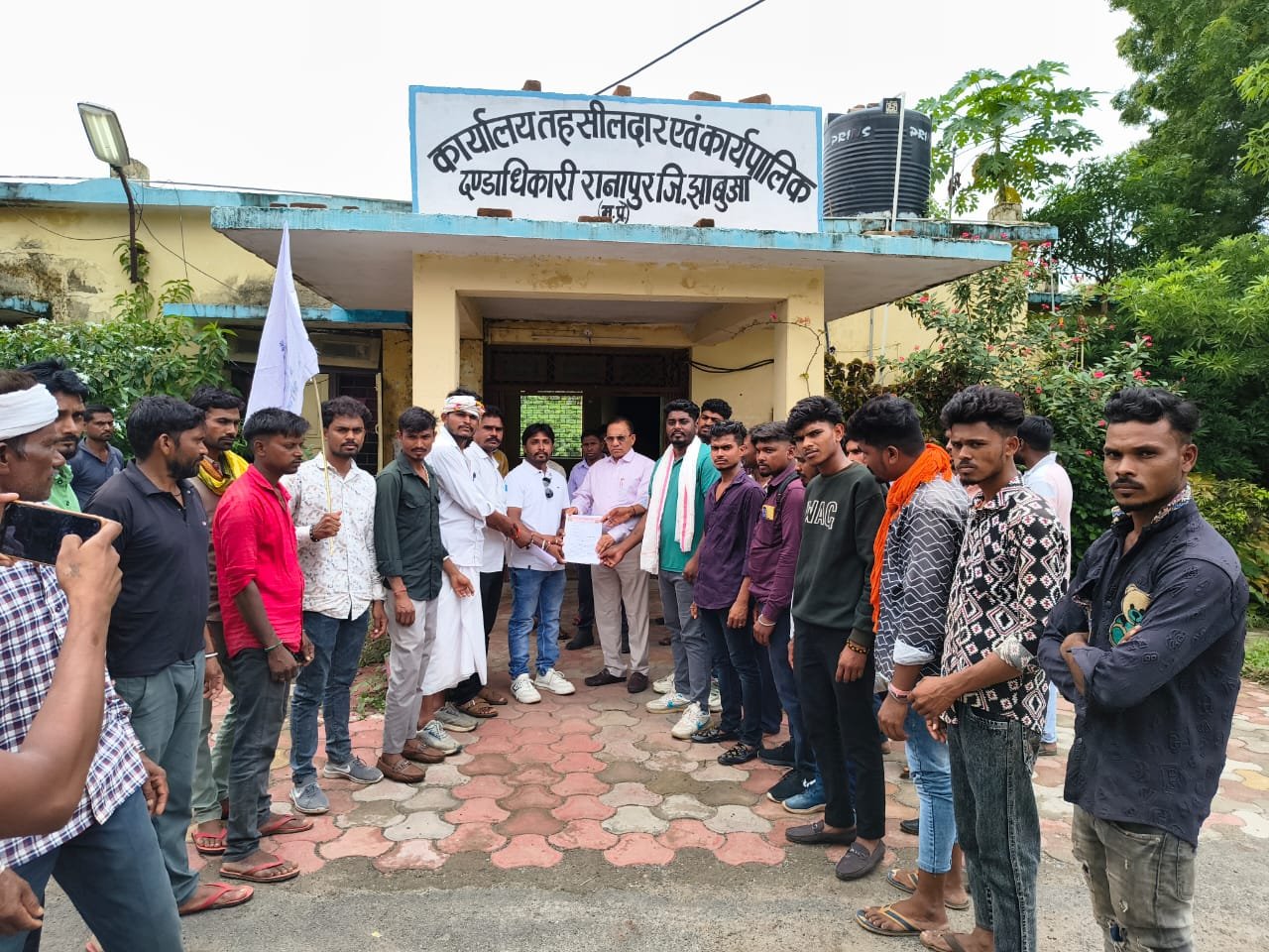 भीलप्रदेश की मांग तेज़, राष्ट्रपति को सौंपा गया ज्ञापन, जयस का आंदोलन जारी | New India Times