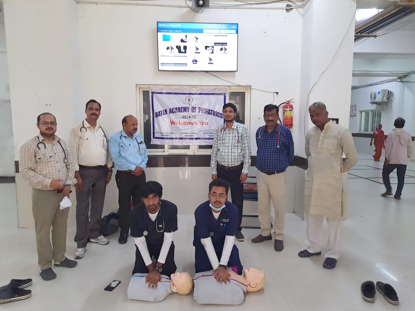 राष्ट्रीय BLS एवं CPR दिवस पर दतिया में जनजागरूकता एवं जीवन रक्षक प्रशिक्षण कार्यक्रम आयोजित | New India Times