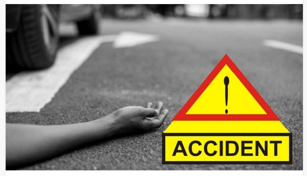 तेज रफ्तार ट्रेलर ने बाइक सवार को मारी ठोकर मौके पर ही मौत | New India Times