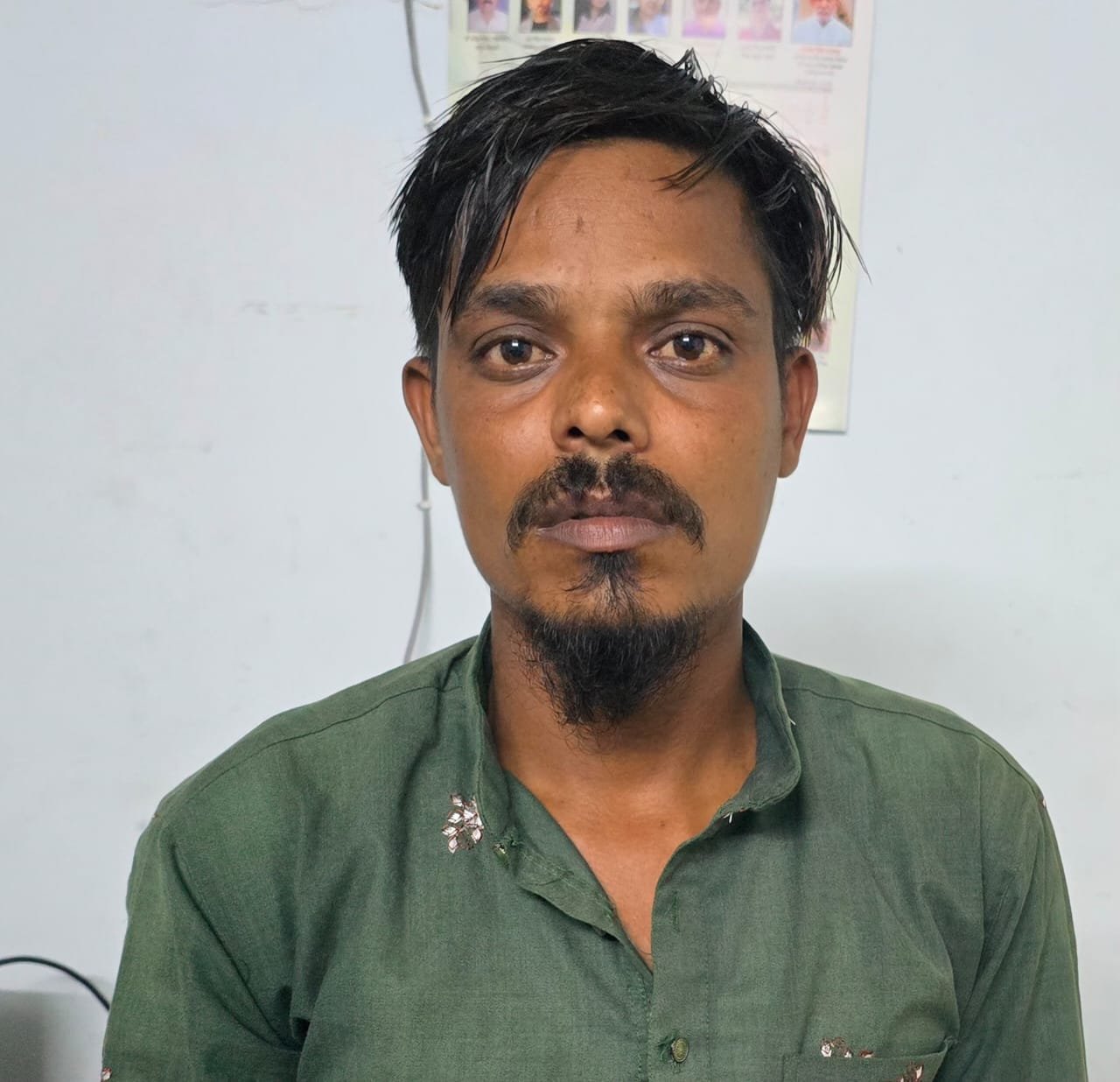 हताई खेड़ा डेम में चोरी से मछली पकड़ने पर की गई बेल्ट-डंडे से पिटाई, वीडियो वायरल: पांच आरोपी पकड़े गए, एक नाबालिग सहित अमन सूर्यवंशी मुख्य आरोपी 1 हताई खेड़ा डेम में चोरी से मछली पकड़ने पर की गई बेल्ट-डंडे से पिटाई, वीडियो वायरल: पांच आरोपी पकड़े गए, एक नाबालिग सहित अमन सूर्यवंशी मुख्य आरोपी | New India Times