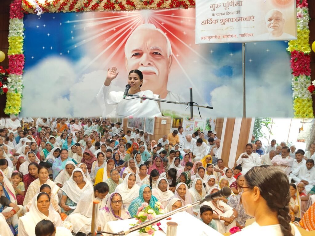 नम्रता, धैर्यता, मधुरता, करुणा, दया, क्षमा जैसे गुणों को जीवन का हिस्सा बनाना ही जीवन का आनंद लेना है : ब्रह्माकुमारी आदर्श दीदी | New India Times