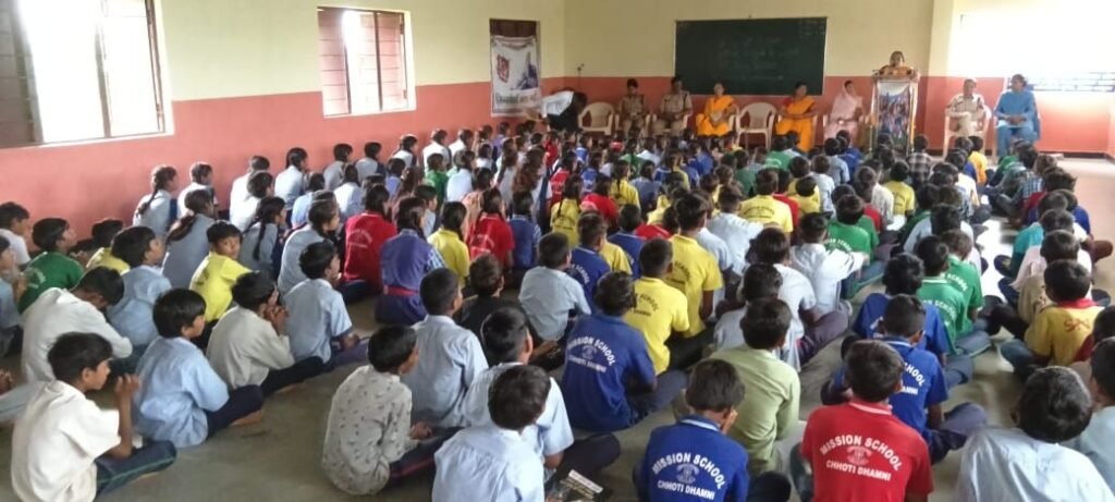 उदय संस्था का नशा मुक्ति और महिला सशक्तिकरण अभियान: बच्चों और महिलाओं को जागरूक कर दिलाई शपथ | New India Times