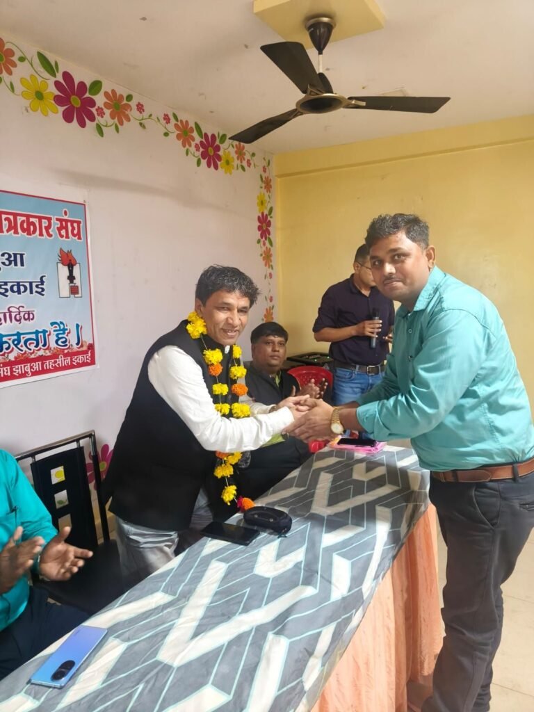 श्रमजीवी पत्रकार संघ के संभागीय अध्यक्ष आलोक अकेला का भव्य स्वागत, पत्रकार हितों के प्रति जताई गई प्रतिबद्धता | New India Times