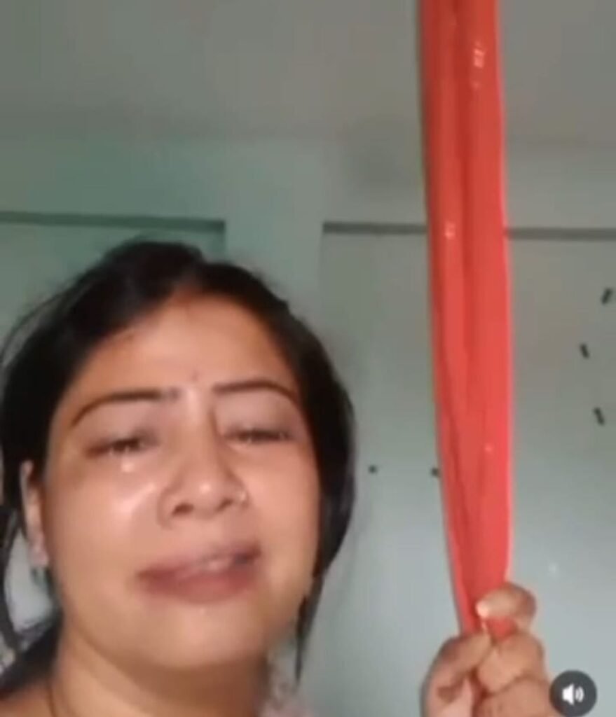 लव मैरिज के चार महीने बाद ससुराल वालों की प्रताड़ना से तंग आकर पुलिस कांस्टेबल की पत्नी ने की आत्महत्या, मरने से पहले इंस्टाग्राम पर किया खुलासा | New India Times