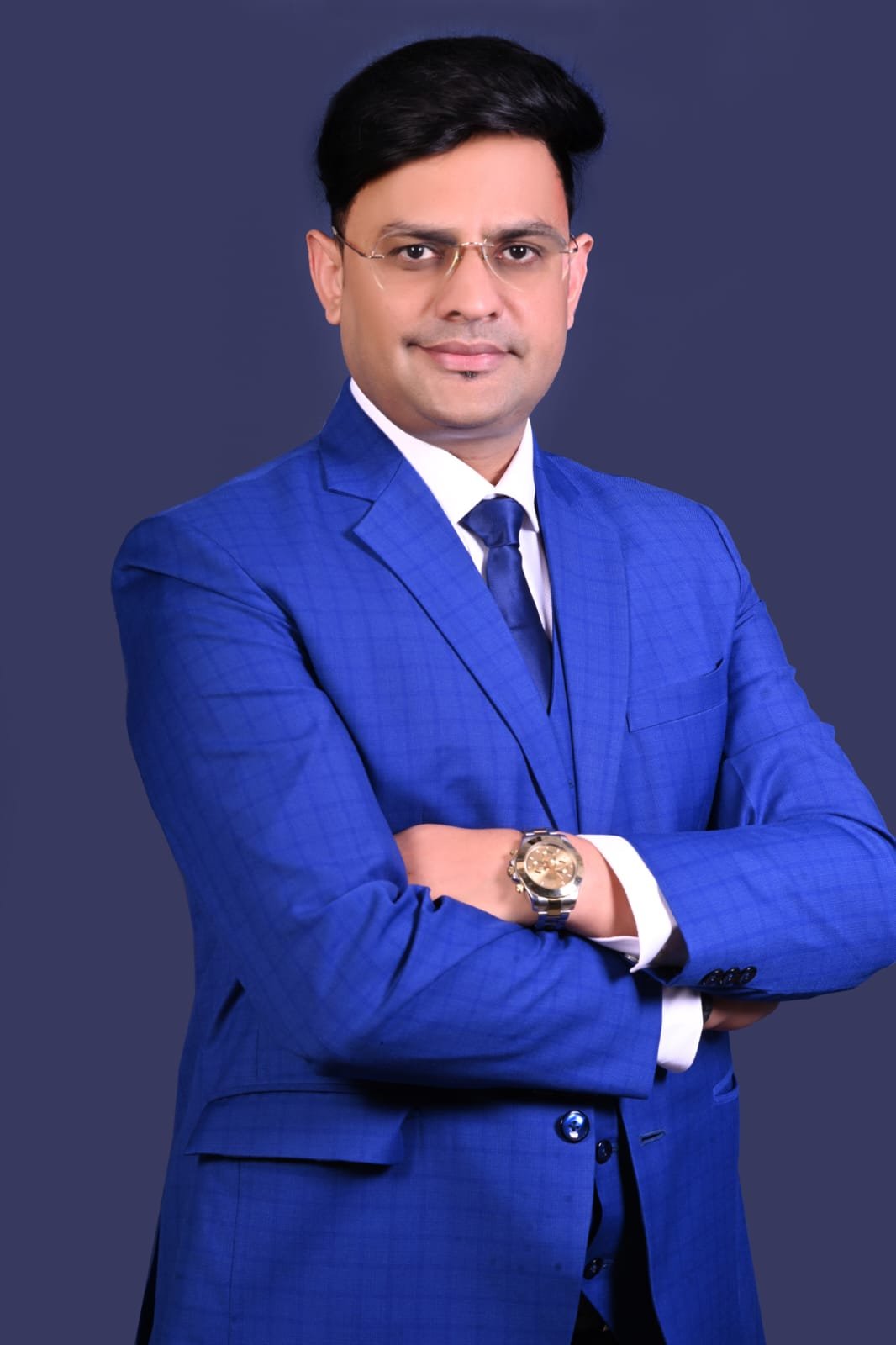 वरिष्ठ पत्रकार श्री ब्रिजेश तिवारी को यूनिवर्सिटी ऑफ क्यूनेा, इटली द्वारा पत्रकारिता में डॉक्टरेट की उपाधि से  किया गया सम्मानित | New India Times