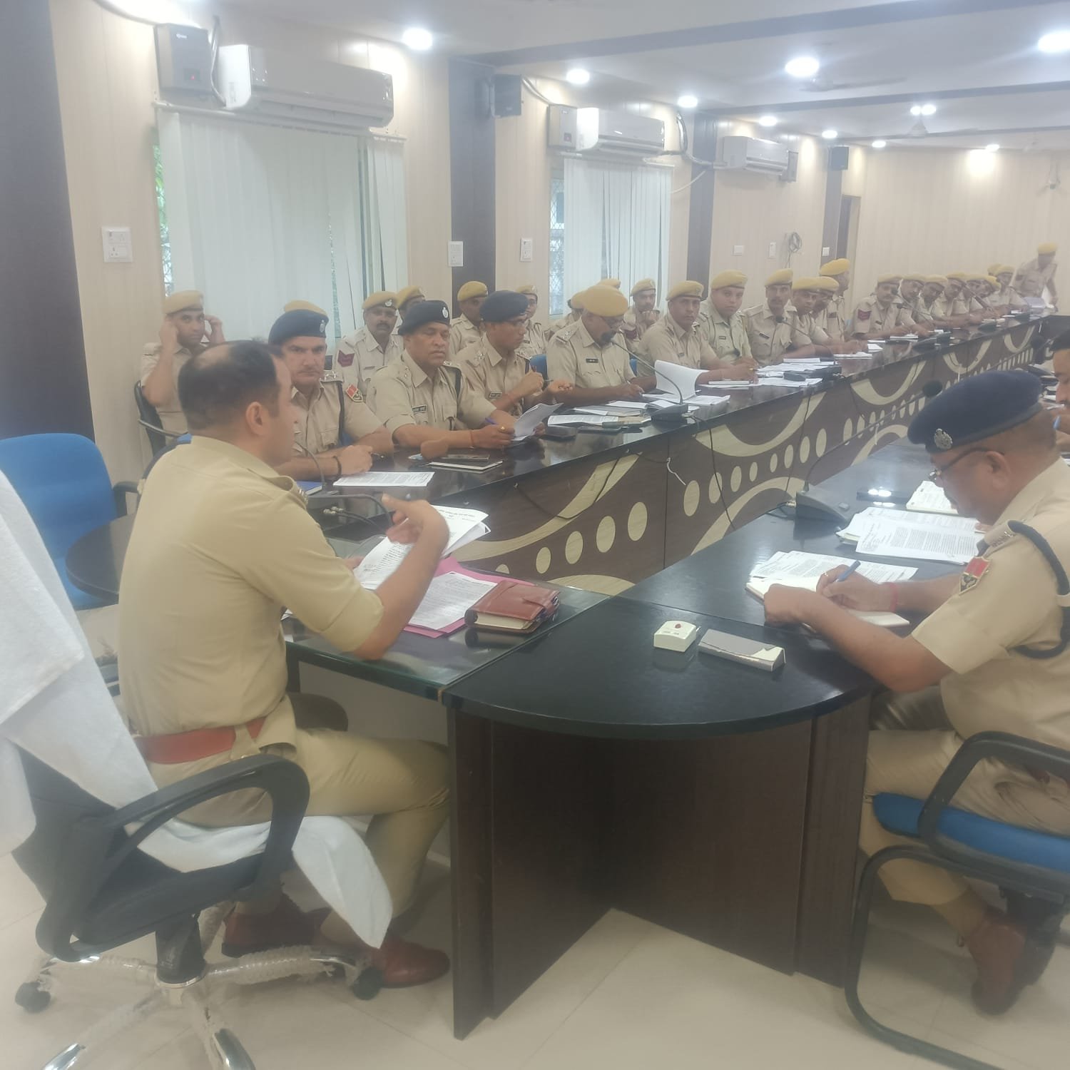 पुलिस विकास सांगवान ने नए कानूनों के क्रियान्वयन को लेकर की बैठक, अनुसंधान की गुणवत्ता में सुधार के दिए निर्देश | New India Times